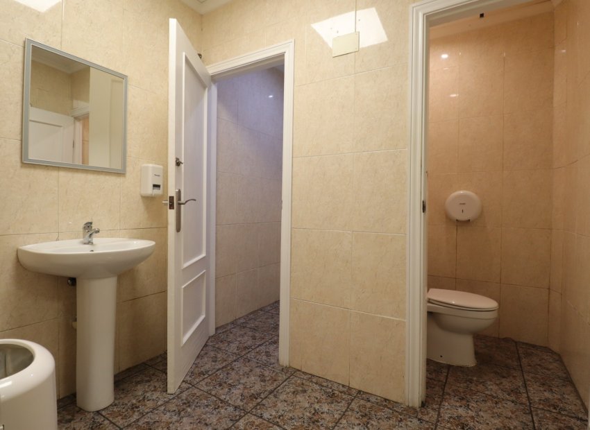 Resale - Commercial - Formentera del Segura - Formentera - Village