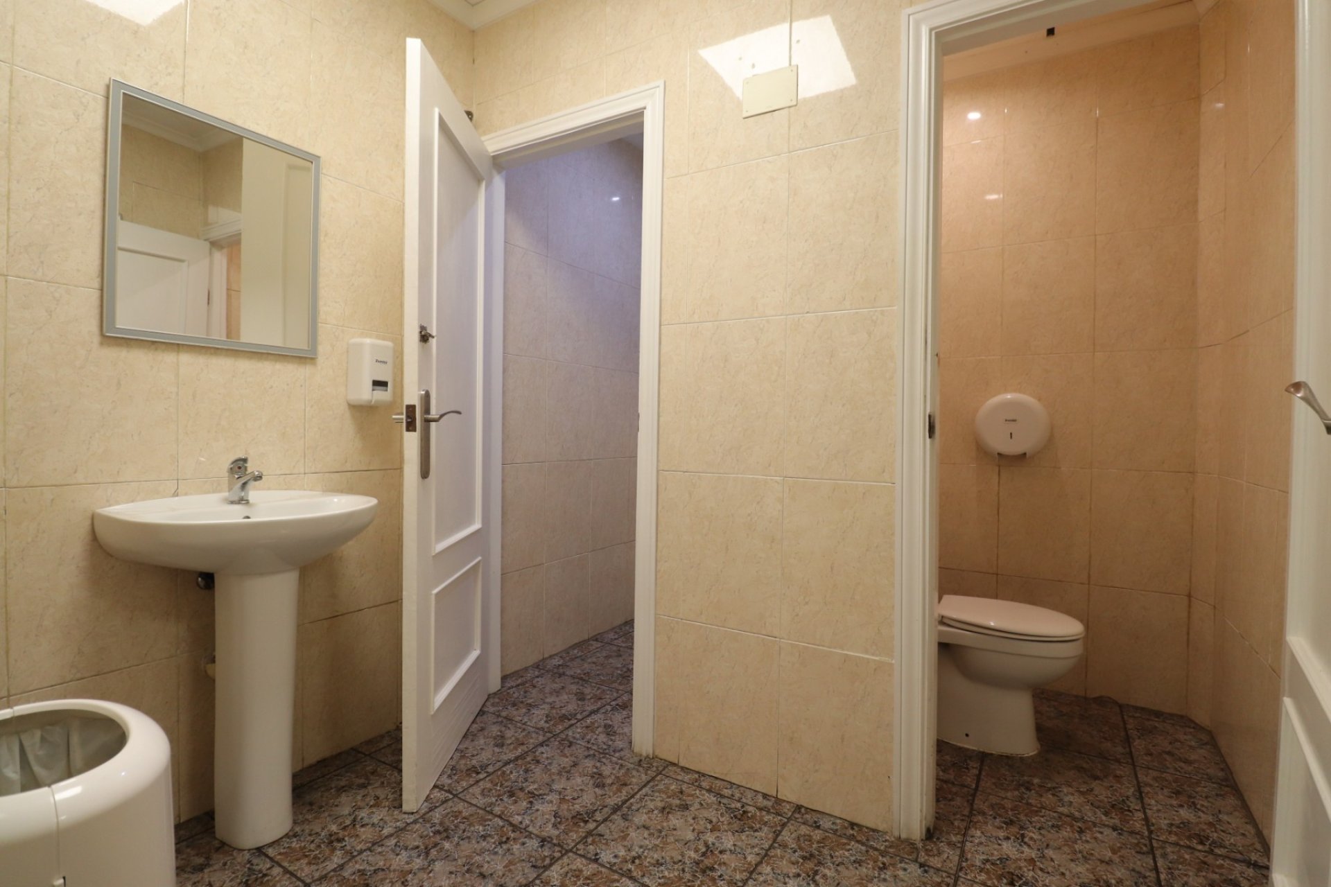 Resale - Commercial - Formentera del Segura - Formentera - Village