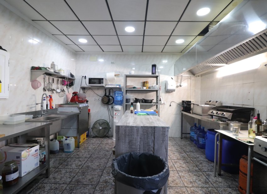 Resale - Commercial - Formentera del Segura - Formentera - Village