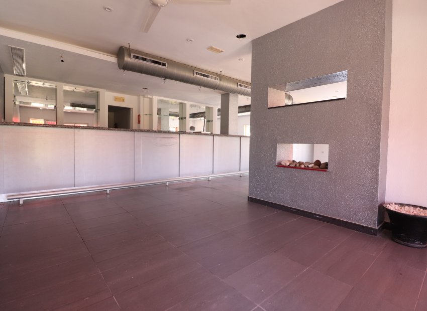 Resale - Commercial (Freehold) - Ciudad Quesada - La Marquesa Golf