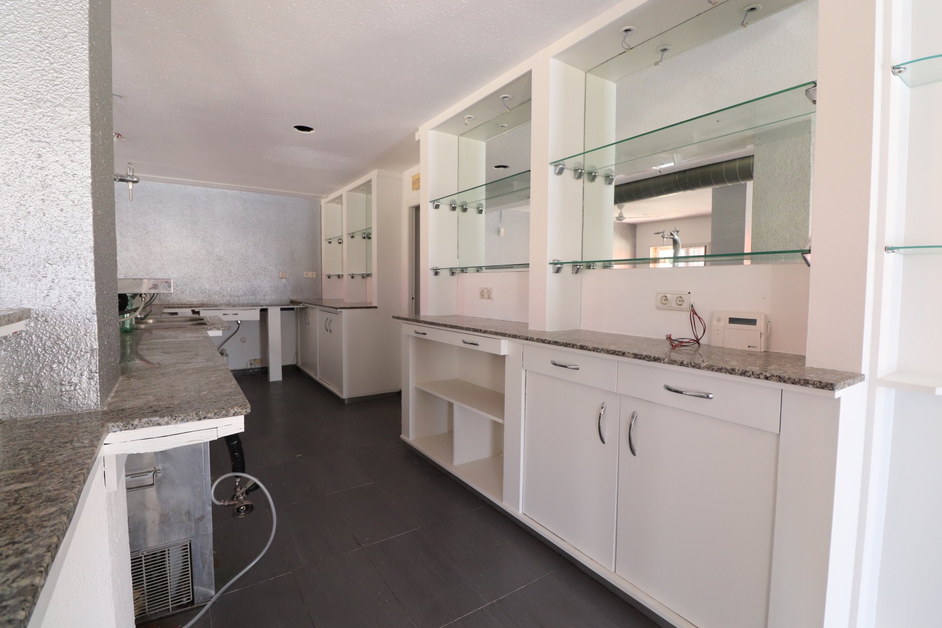 Resale - Commercial (Freehold) - Ciudad Quesada - La Marquesa Golf