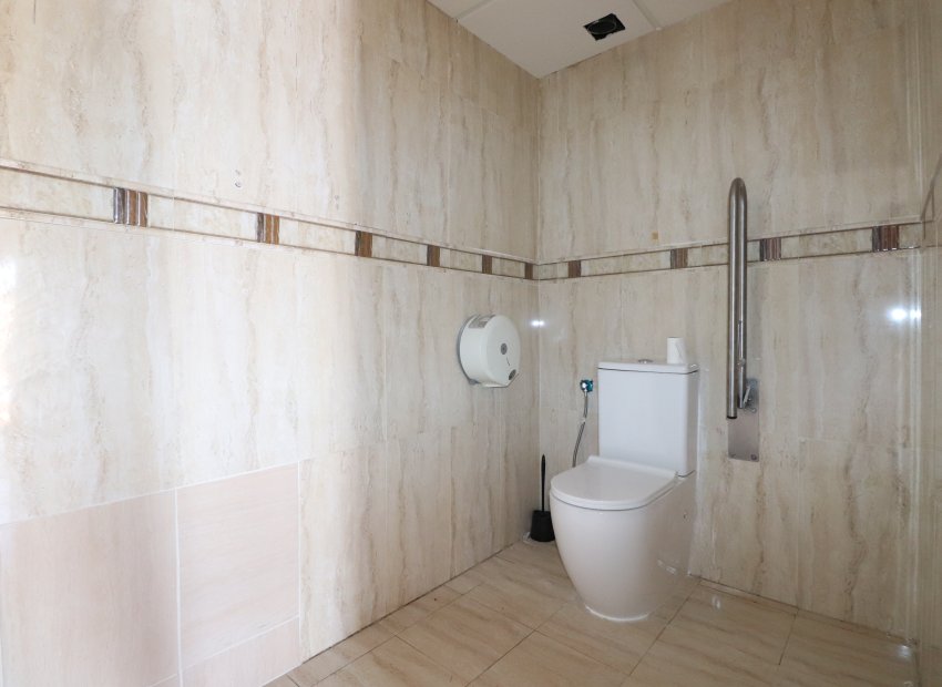 Resale - Commercial (Freehold) - Ciudad Quesada - La Marquesa Golf