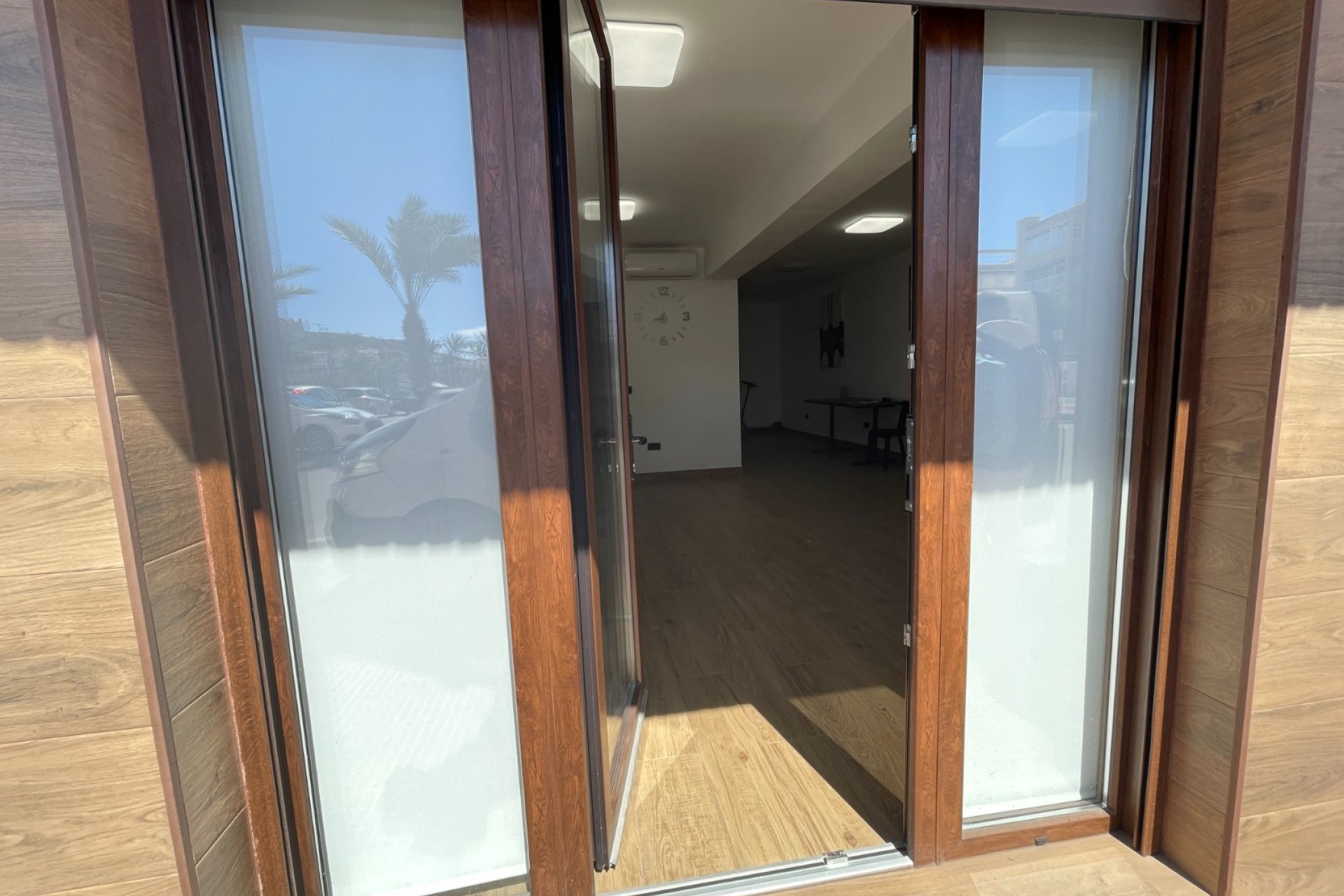 Resale - Commercial - Guardamar del Segura - Comunidad Valenciana