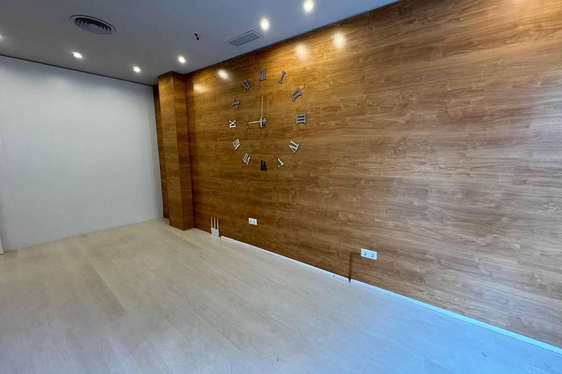 Resale - Commercial - Guardamar del Segura