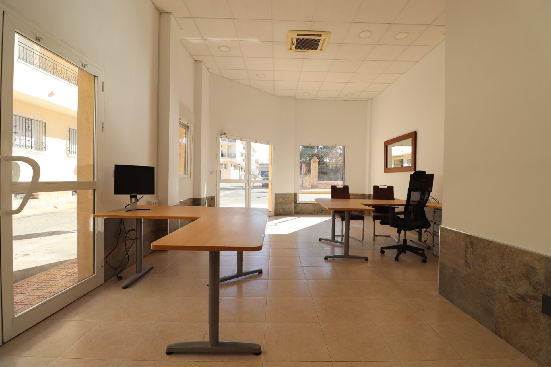 Resale - Commercial - Jacarilla - Jacarilla - Town