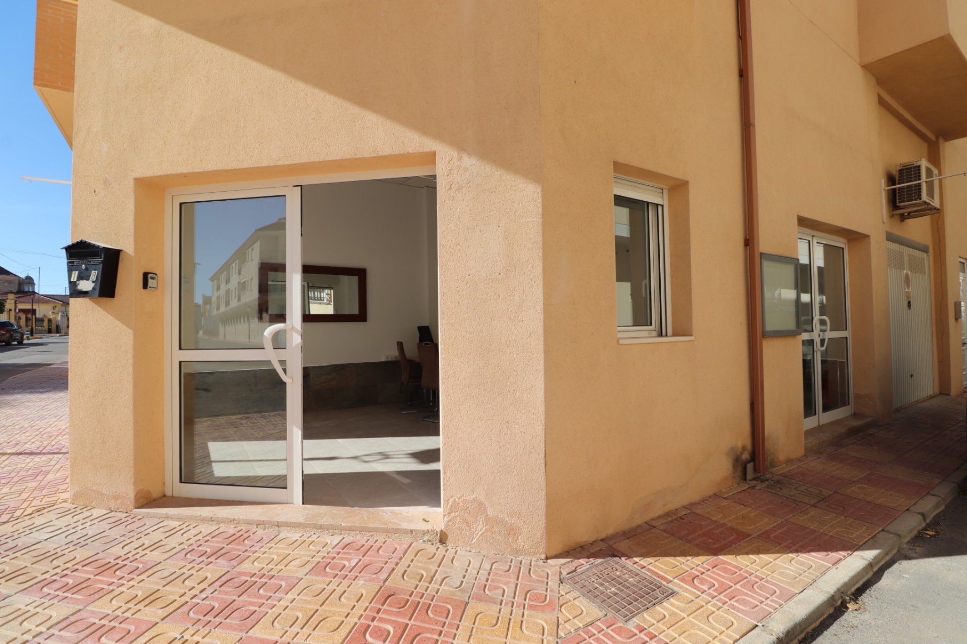 Resale - Commercial - Jacarilla - Jacarilla - Town