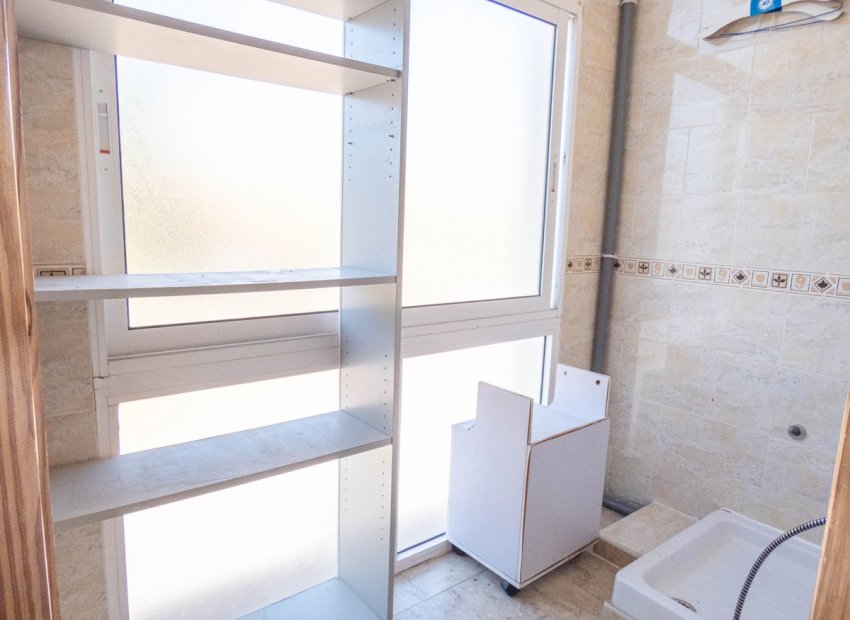 Resale - Commercial - La Finca Golf - Algorfa