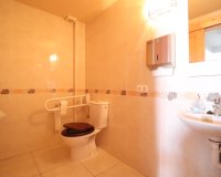 Resale - Commercial (Leasehold) - Algorfa - La Finca Golf Resort