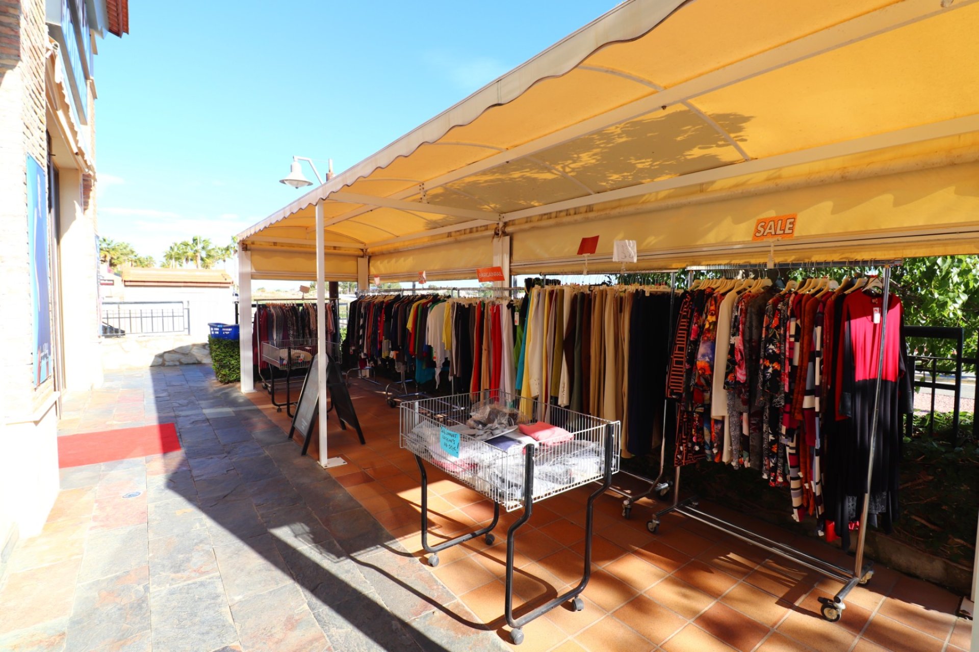 Resale - Commercial (Leasehold) - Algorfa - La finca Golf