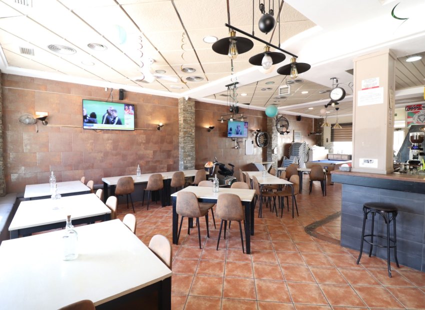 Resale - Commercial (Leasehold) - Formentera del Segura - Formentera - Village