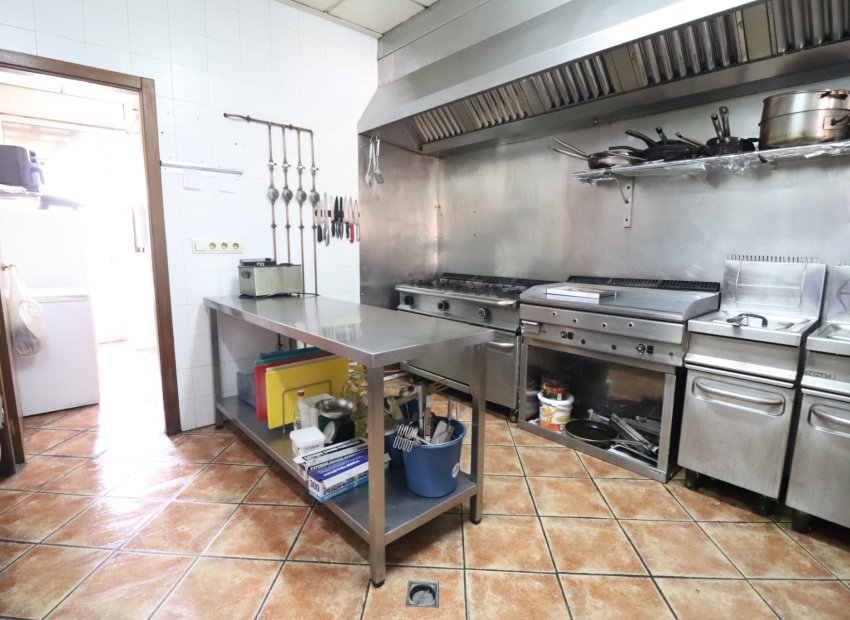 Resale - Commercial (Leasehold) - Formentera del Segura - Formentera - Village