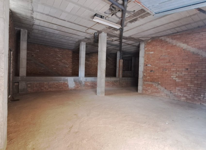 Resale - Commercial - Los Alcázares - Center