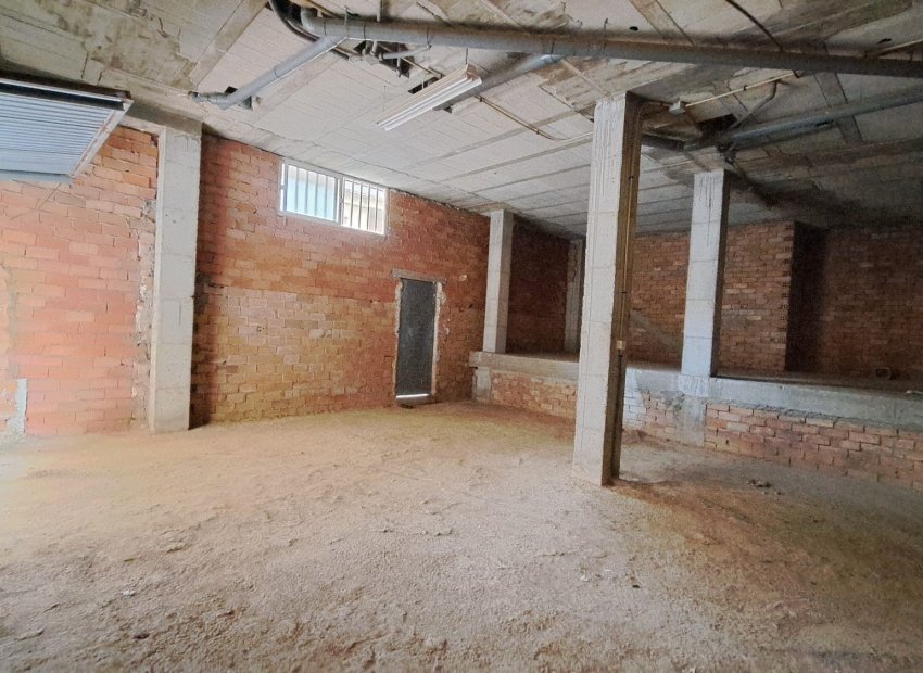 Resale - Commercial - Los Alcázares - Center