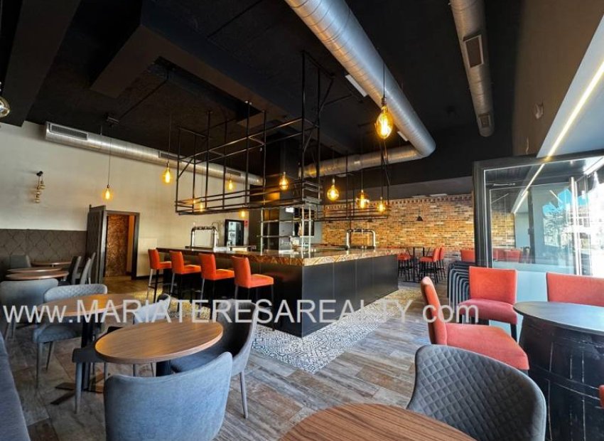 Resale - Commercial - Los Alcázares - Los Narejos