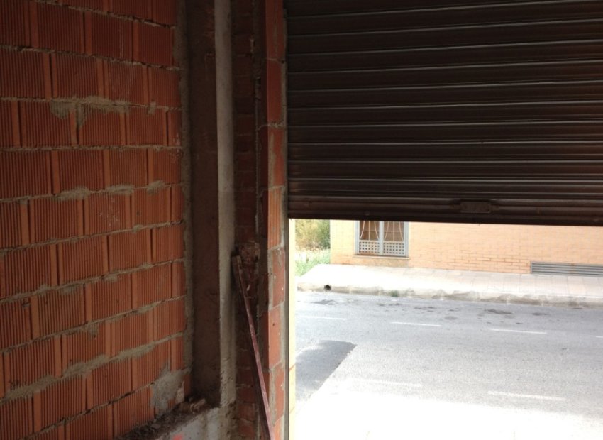 Resale - Commercial - Los Montesinos