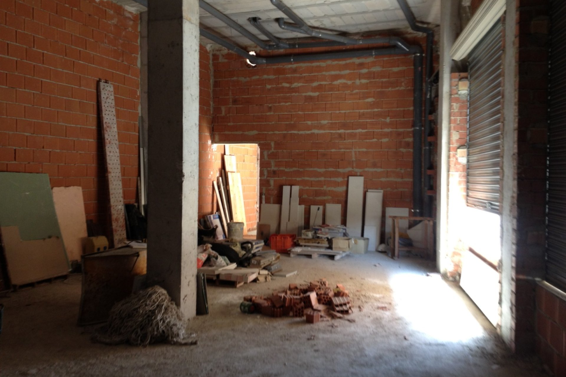 Resale - Commercial - Los Montesinos