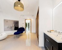 Resale - Commercial - Marbella - Nueva Andalucía