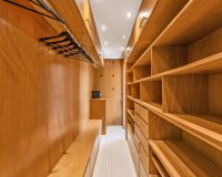 Resale - Commercial - Marbella - Nueva Andalucía