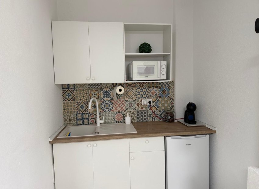 Resale - Commercial - Orihuela Costa - La Zenia