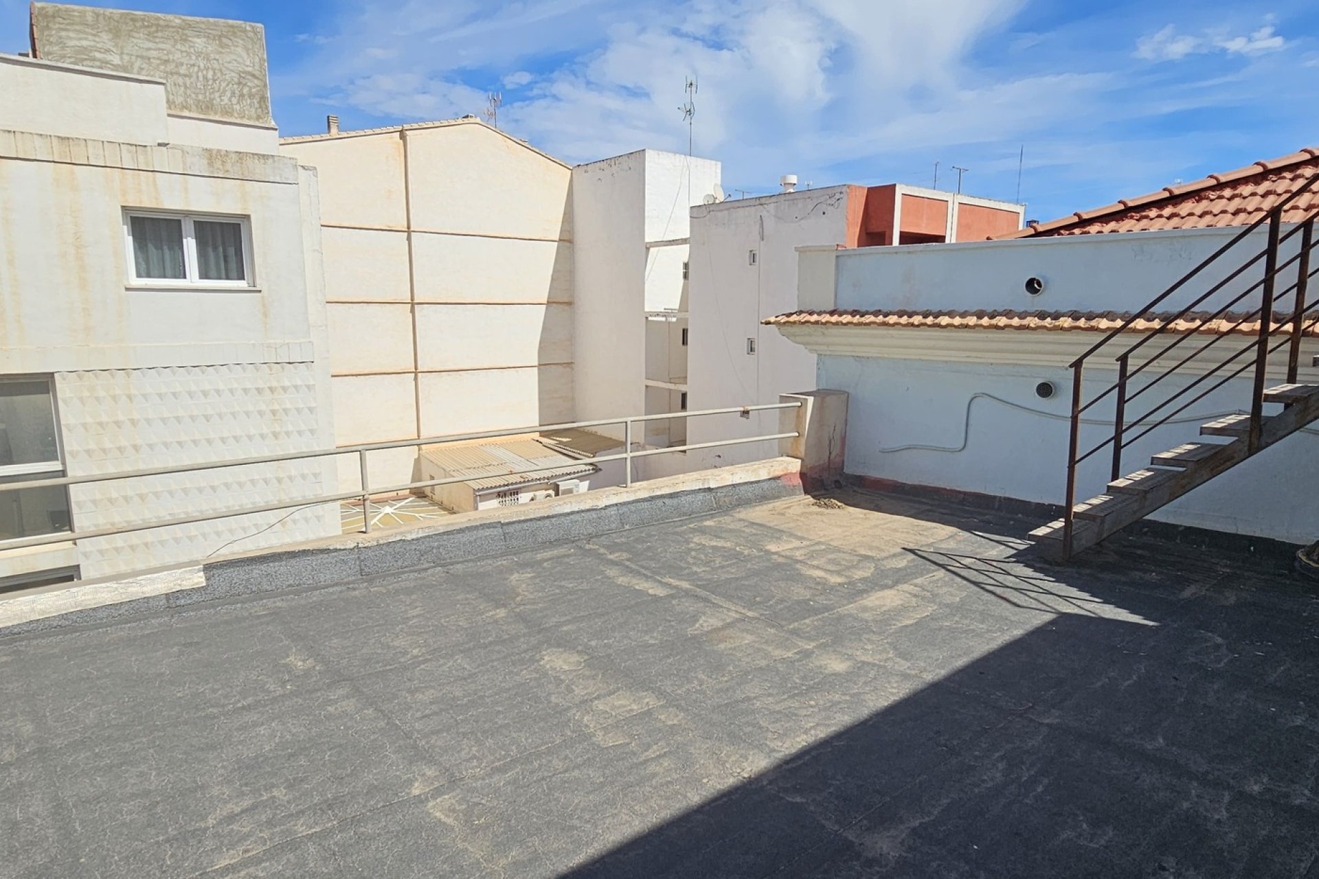 Resale - Commercial - Torrevieia - Center