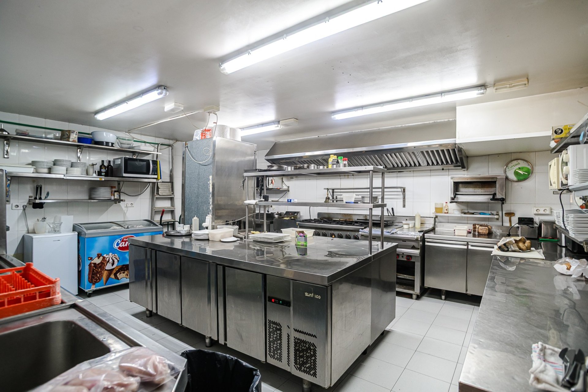 Resale - Commercial - Torrevieia - La Veleta