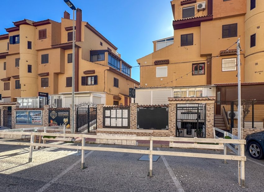Resale - Commercial - Torrevieia - Nueva Torrevieja