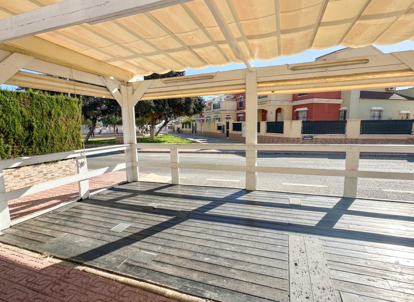 Resale - Commercial - Torrevieia - Nueva Torrevieja
