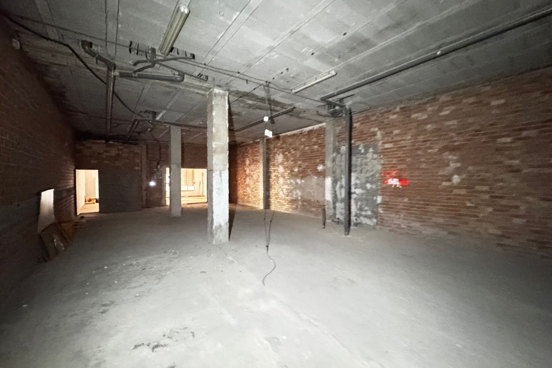 Resale - Commercial - Torrevieia - Playa de los Locos