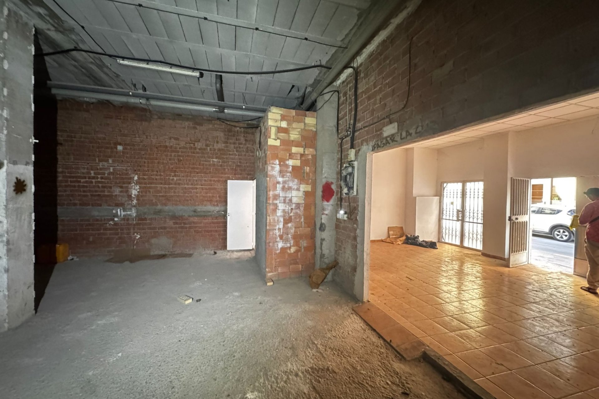 Resale - Commercial - Torrevieia - Playa Los Locos