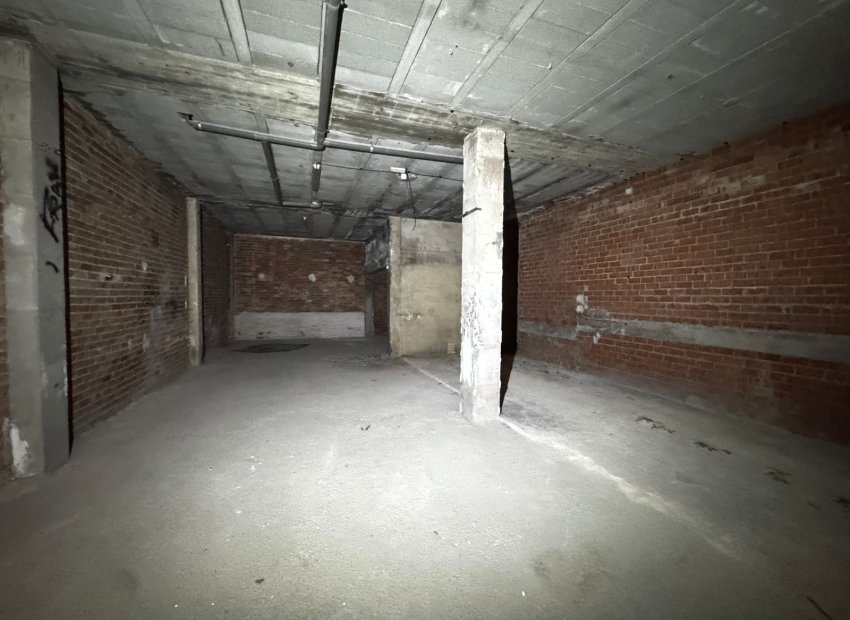 Resale - Commercial - Torrevieia - Playa Los Locos