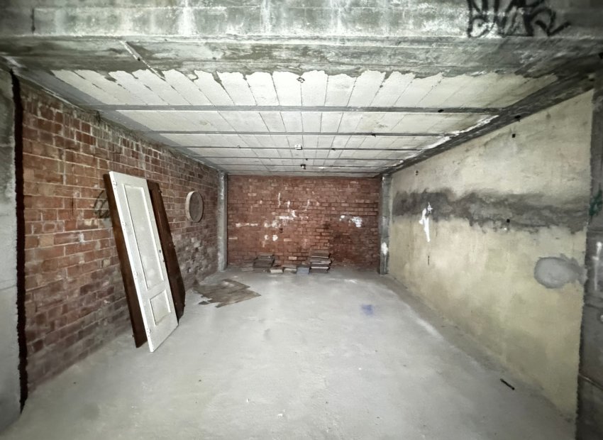 Resale - Commercial - Torrevieia - Playa Los Locos