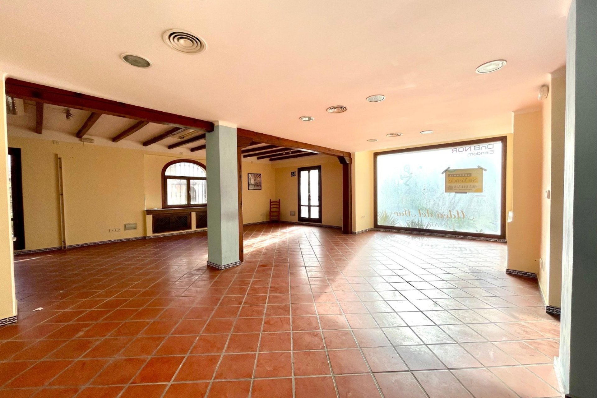 Resale - Commercial - Torrevieia - Playa Los Locos