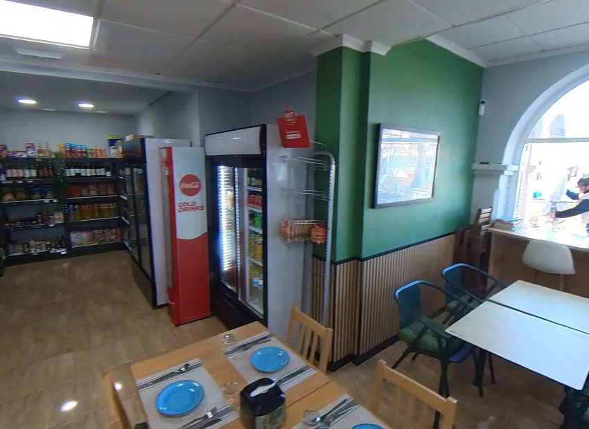 Resale - Commercial - Torrevieia - Puerto