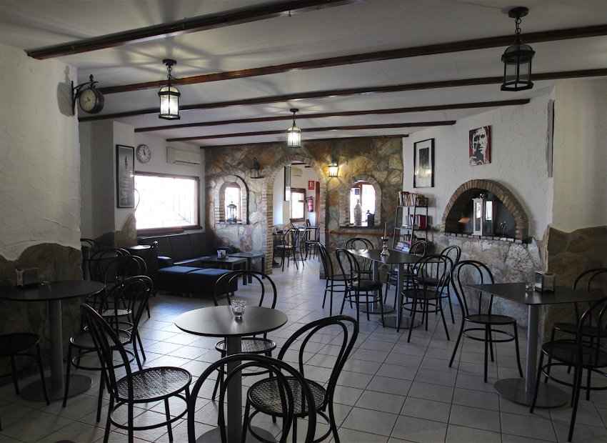 Resale - Commercial - Torrevieia - Torrevieja