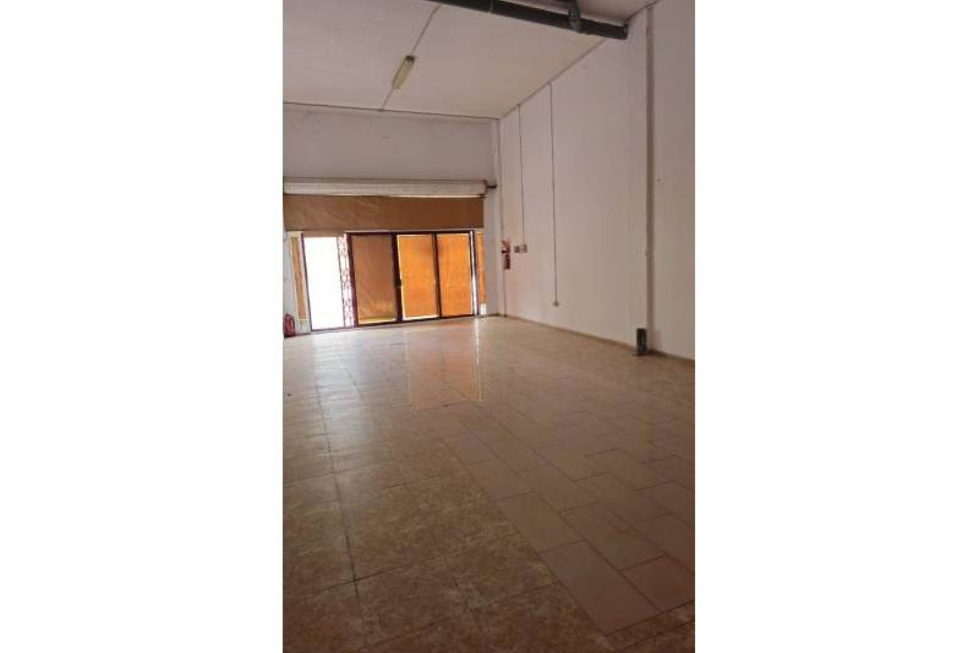 Resale - Commercial - Villajoyosa - Poble Nou