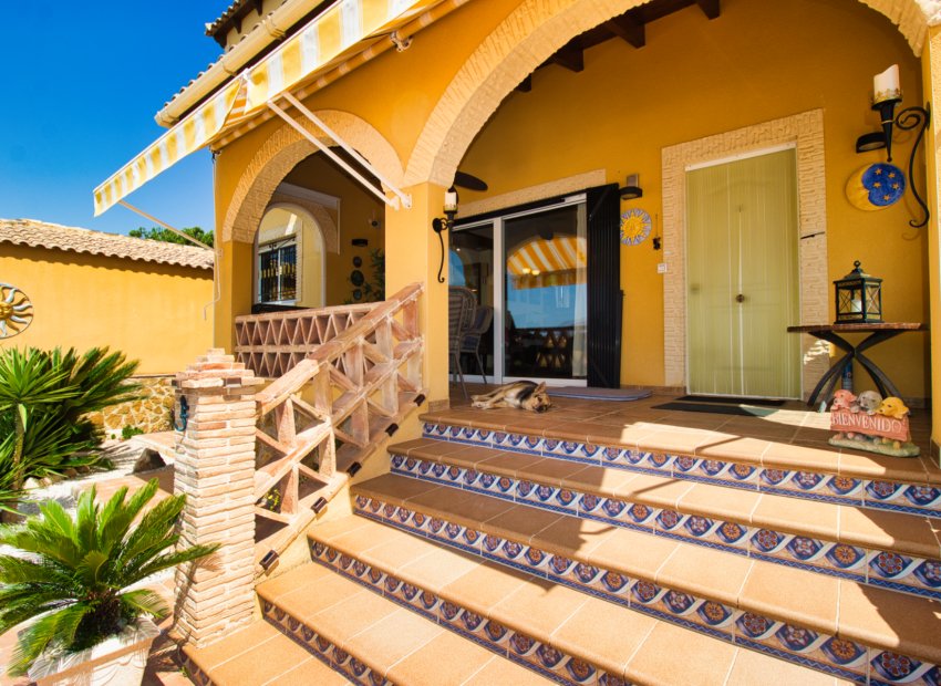 Resale - Country House - Albatera