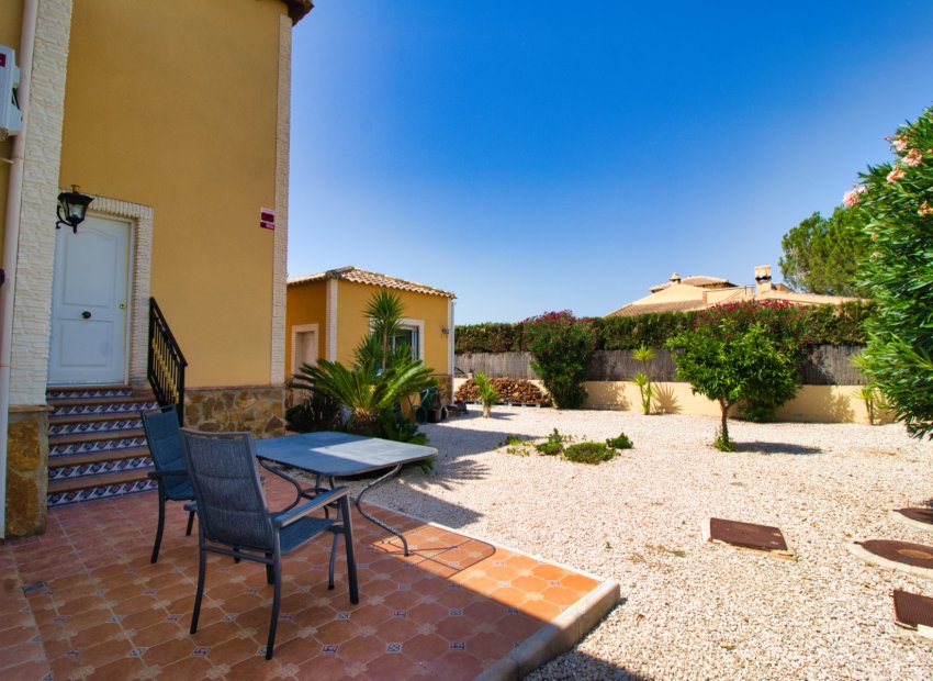 Resale - Country House - Albatera