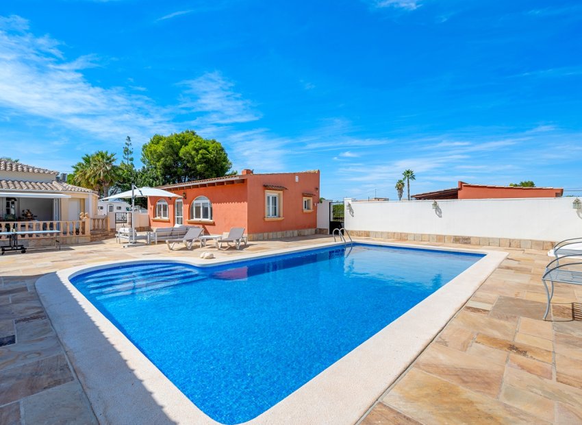 Resale - Country House - Almoradí - Las Heredades
