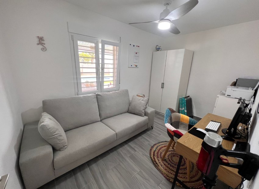 Resale - Country House - Elche - La Marina