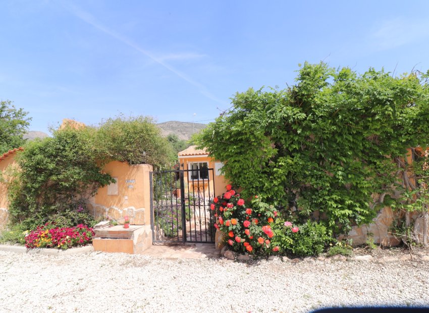 Resale - Country House - Hondón de las Nieves - La Canalosa