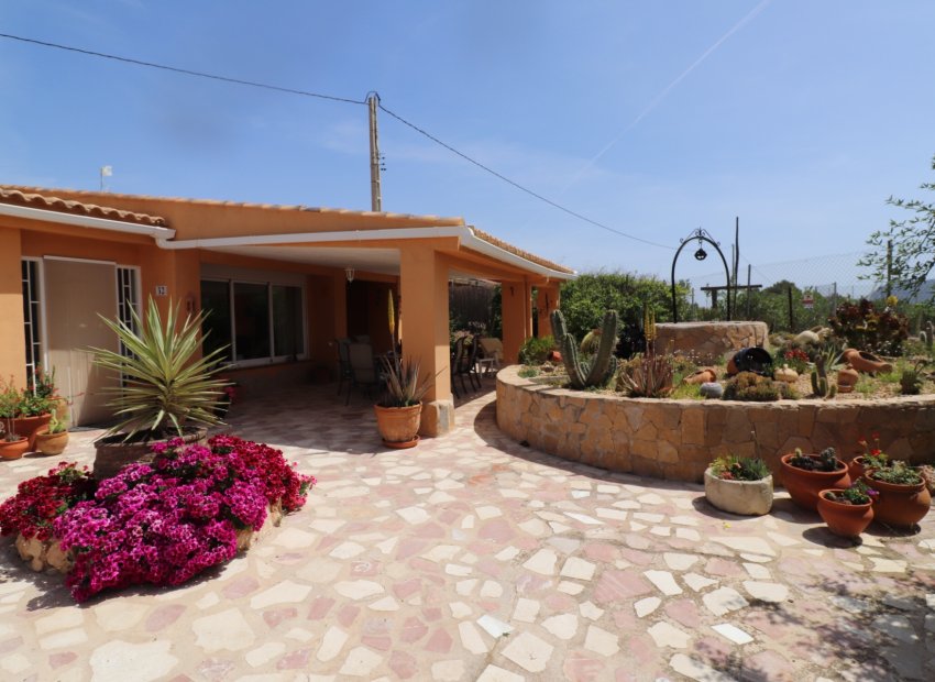 Resale - Country House - Hondón de las Nieves - La Canalosa