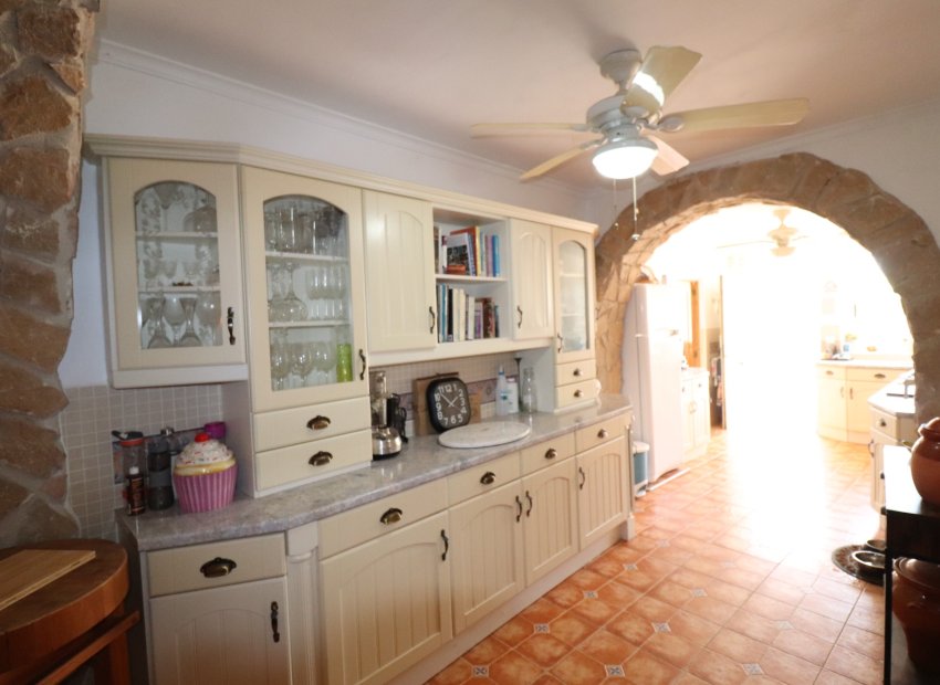 Resale - Country House - Hondón de las Nieves - La Canalosa