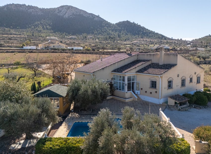 Resale - Country House - La Zarza