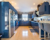 Resale - Country House - La Zarza