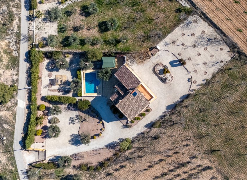 Resale - Country House - La Zarza