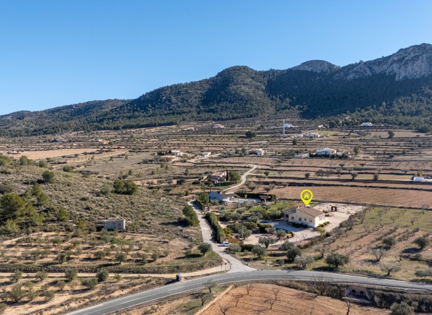 Resale - Country House - La Zarza