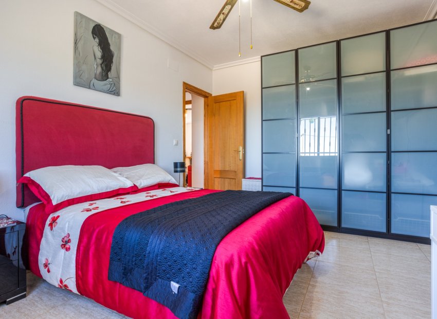 Resale - Country House - La Zarza