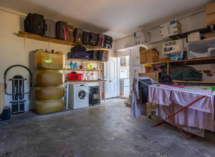 Resale - Country House - La Zarza