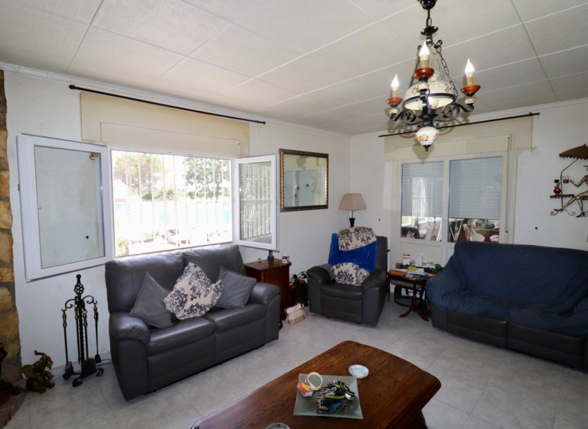 Resale - Country House - Las Heredades