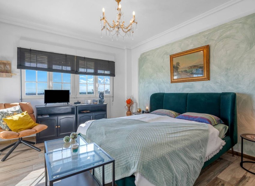 Resale - Country House - Los Montesinos